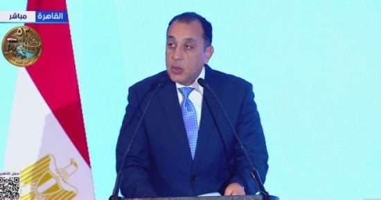 الحكومة تكشف مستهدف الحد الأدنى للأجور وموقف المعلمين بحلول 2030