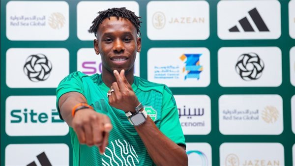 الصليبي الخلفي ينهي مشاركة نجم منتخب السعودية عن مباريات خليجي 27