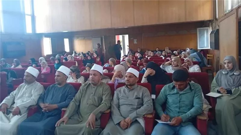 إعلام الشرقية تنظم ندوة عن الانتماء للوطن بالزقازيق