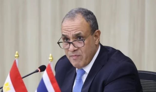 وزير الخارجية يستعرض مع نظيره اليونانى تطورات الأوضاع في ليبيا