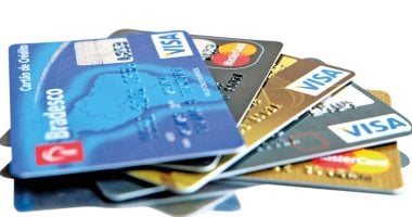 بانتحال الصفة.. كيف استولى متهمون علي بيانات بطاقات الدفع الإلكترونى؟