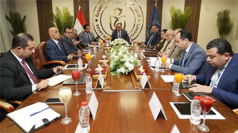خطوات جديدة من "الرعاية الصحية" لتسريع تطبيق التأمين الشامل وزيادة حوافز أطباء الأسرة