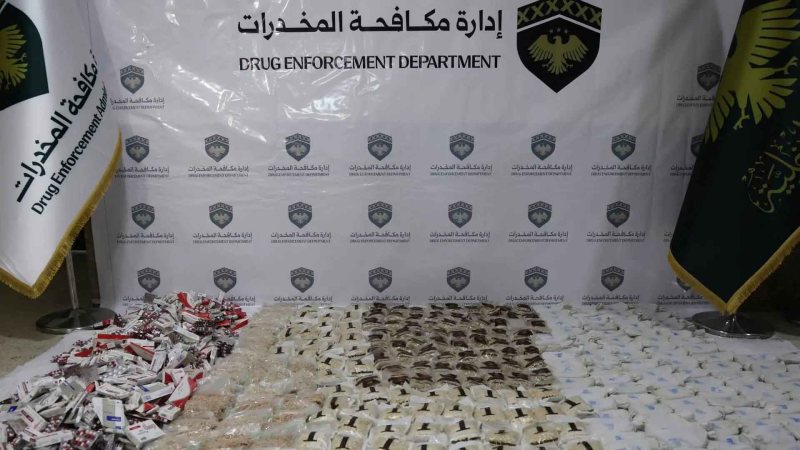 إحباط تهريب أكثر من 100 ألف حبة كبتاغون إلى السعودية عبر معبر نصيب
