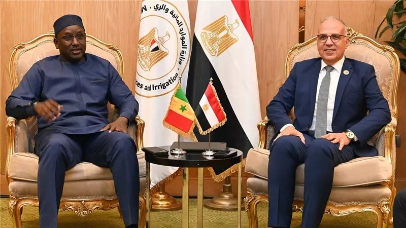 قبل انطلاق فعاليات أسبوع القاهرة للمياه، وزير الري يبحث مع نظيره السنغالي تعزيز التنسيق في قضايا المياه الأفريقية