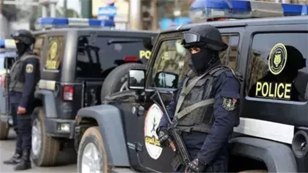 خناقة زوجية تتحول لمعركة داخل مدرسة بالقصاصين، الأمن يتدخل ويتحفظ على الطرفين