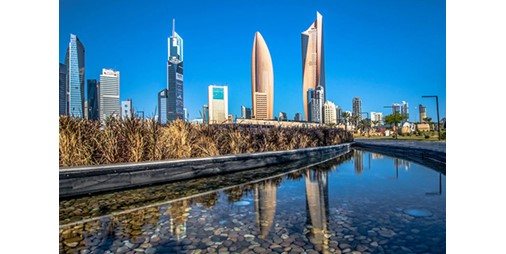 «الأرصاد»: طقس حار ورطب مع فرص للأمطار والضباب في عطلة نهاية الأسبوع