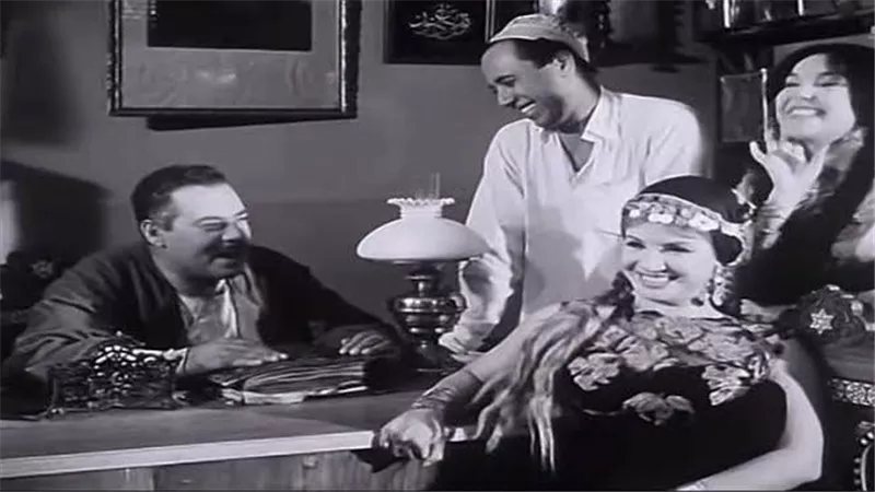 ثلاثية نجيب محفوظ الشهيرة "بين القصرين وقصر الشوق والسكرية"، صورة المجتمع المصري في أفلام حسن الإمام