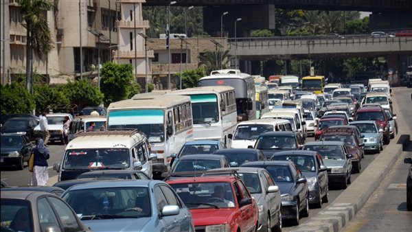 حالة المرور اليوم، كثافات متقطعة على المحاور والميادين بالقاهرة والجيزة