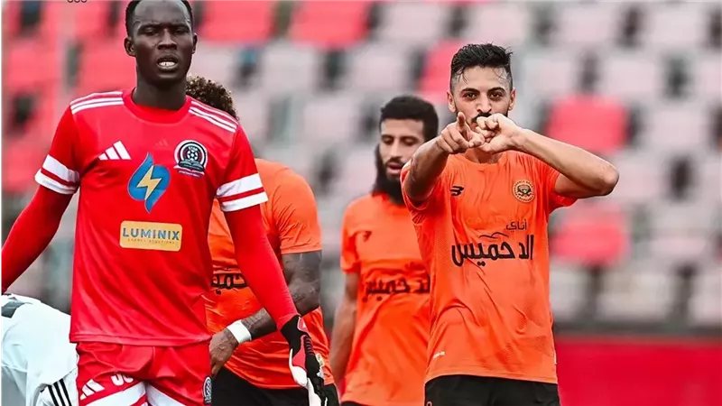 نهضة بركان يتخطى ستار سبورت بصعوبة ويتأهل إلى دور المجموعات بدوري أبطال أفريقيا