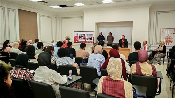 رئيس جامعة القاهرة: البرامج الدولية أحد المسارات المهمة لتطوير العملية التعليمية