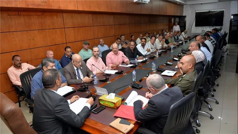 نائب محافظ الدقهلية يتابع جاهزية الحملات الميكانيكية لمواجهة الأمطار خلال الشتاء