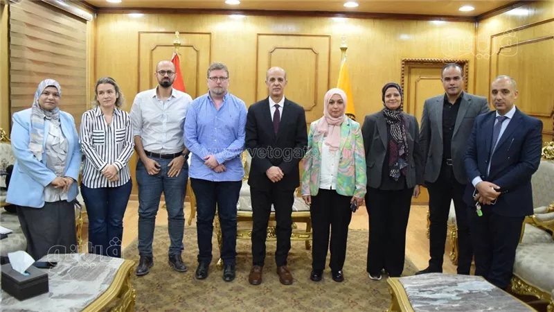 رئيس جامعة بني سويف يستقبل وفد "ساكلاي" الفرنسية لتعزيز التعاون البحثي