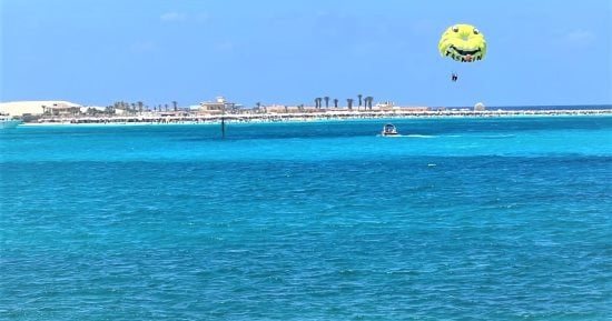 مطروح في الخريف.. طبيعة ساحرة وشواطئ هادئة تجذب عشاق البحر بعيدا عن الزحام