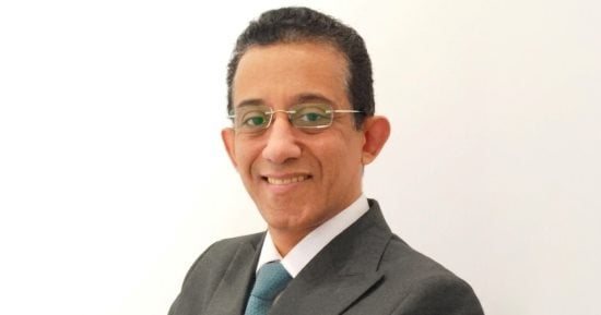 زياد عبد التواب لـ«اليوم السابع»: الإفراط في استخدام الذكاء الاصطناعي قد يضعف قدراتك الذهنية