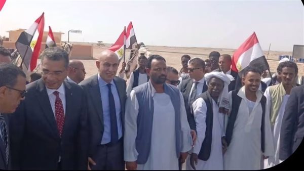 في زيارة تاريخية لقلب الجنوب، وزير التعليم يصل حلايب وشلاتين