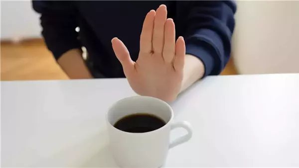 تغير جذري وهذا تأثيرها على الإناث، ماذا يحدث لجسمك عند التوقف المفاجئ عن تناول القهوة لأسبوعين؟