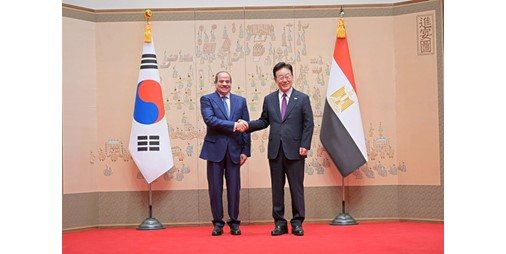 السيسي يرفض أي إجراءات للنفاذ إلى البحر الأحمر على حساب سيادة الدول المشاطئة