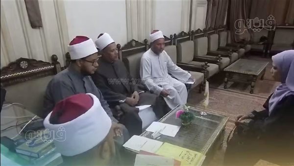 أوقاف قنا تواصل اختبارات المتقدمين للالتحاق بمركز إعداد محفظي القرآن الكريم