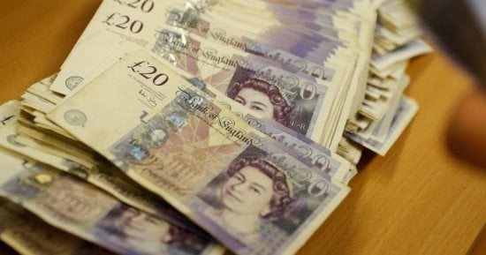 سعر الجنيه الإسترليني اليوم الأربعاء 21 أكتوبر 2026.. يسجل 72.86 جنيه للشراء