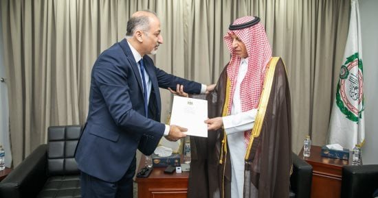 محمود عباس يدعم مبادرة البرلمان العربى لحشد الاعتراف الدولى بفلسطين