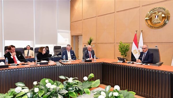 وزير الري يبحث التعاون المائي مع ألمانيا، و100 مليون دولار لدعم التنمية بدول حوض النيل