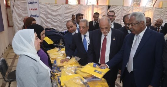 نائب محافظ سوهاج يشهد فعاليات حزب مستقبل وطن لتطوير المدرسة الفكرية