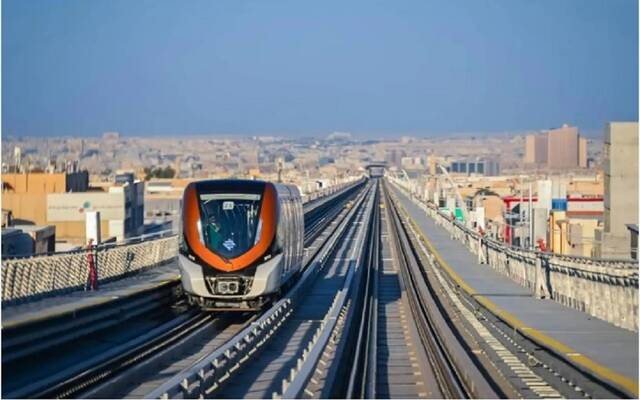 الهيئة الملكية لمدينة الرياض توقّع عقودًا لشراء 94 قطارًا جديدًا
