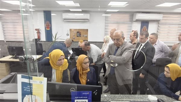 وزير الكهرباء يتفقد إدارة شبكات مدينة الشروق ويتابع خطة التشغيل وتأمين التغذية