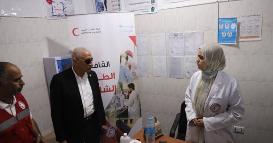 محافظ شمال سيناء يتفقد القافلة الطبية المجانية بقرية الشلاق بالشيخ زويد