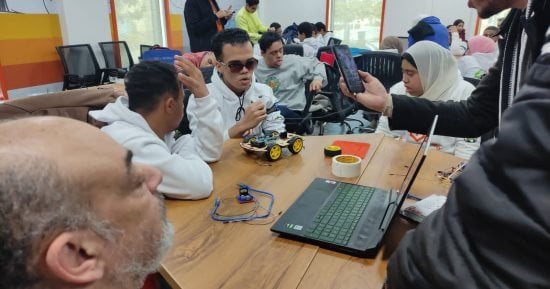 القائم بأعمال رئيس جامعة الإسكندرية: مركز دعم ذوي الاحتياجات الخاصة بكلية الأعمال نموذج للتمكين والتأهيل