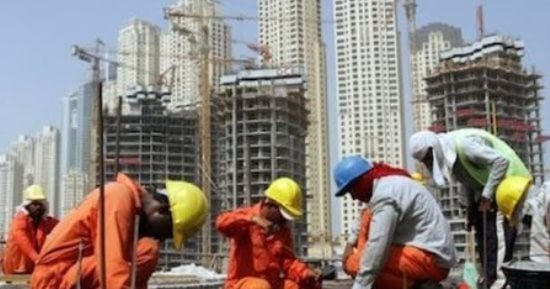 الغرامة تصل لمليون درهم.. عقوبة مخالفات تشغيل العمالة فى الإمارات