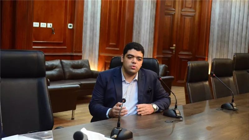 اختيار أحمد شاكر طالبًا مثاليًا بـ طب قصر العيني