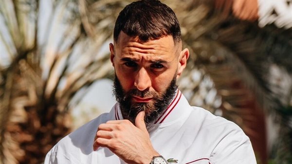 وكيل بنزيما يكشف أسباب فشل عودته إلي ليون الفرنسي