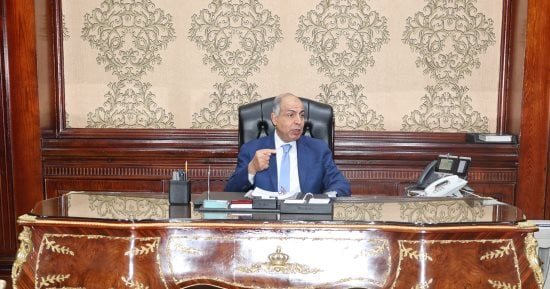 محافظ المنيا يفتتح مركز التنمية المهنية بمدرسة «أبو شناف الثانوية بنين»