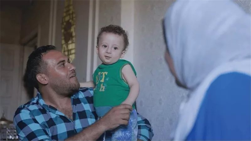 "المواطن أسامة" يحصد جائزة أفضل فيلم وثائقي عربي في مهرجان الجونة السينمائي