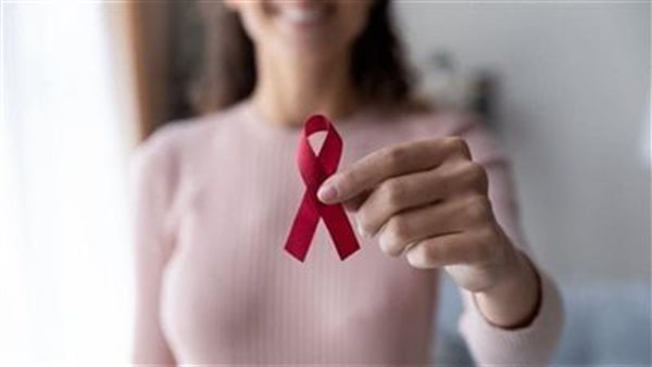 أكتوبر الوردي، أعراض يجب الالتفات إليها من أجل الكشف المبكر عن سرطان الثدي