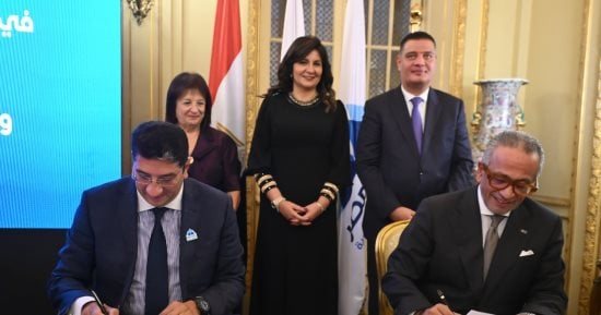 راعى مصر توقع بروتوكولًا لتقديم 3 ملايين خدمة طبية لمليون طفل فى ألف قرية