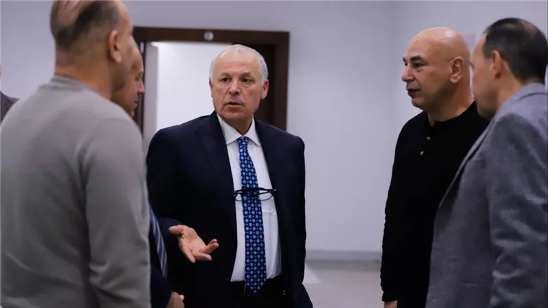 مصدر بالمنتخب: أبو ريدة يتولى الإشراف على استئناف عقوبة التوأم وزيكو.. وحسام حسن لم يتدخل
