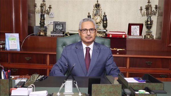 بعد 114 زيارة مفاجئة، محافظ بني سويف يوجه بمتابعة المخالفات وحالات الغياب