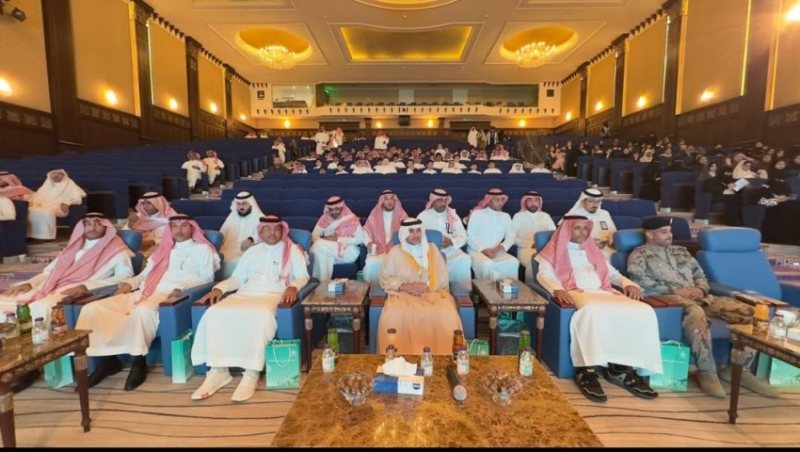 تعزيز الوعي بحماية البيئة البحرية في لقاء "من الشاطئ إلى الأعماق" بالشرقية