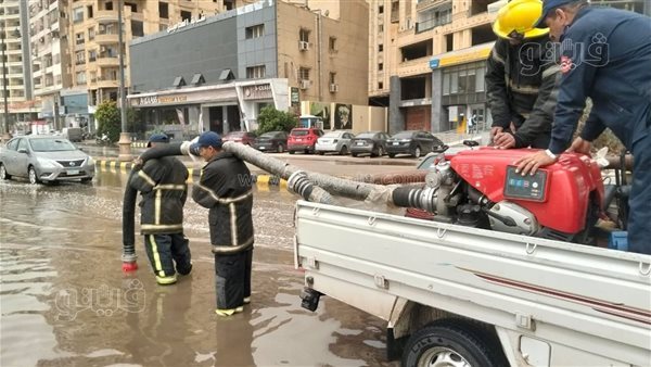 قبل موسم الأمطار، 6 إجراءات ضمن استعدادات الجيزة لمنع تراكم المياه بالشوارع