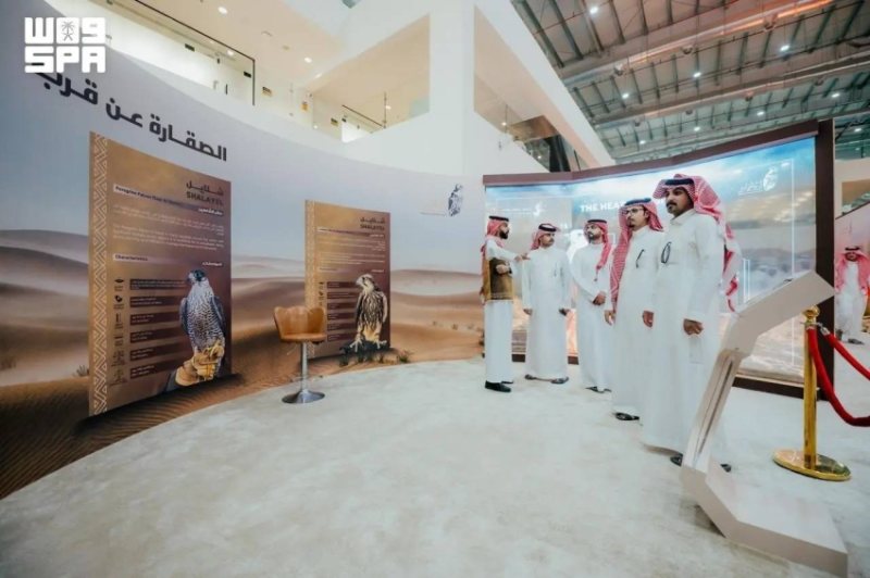 متحف "شلايل" يوثّق علاقة ملوك المملكة بالصقور