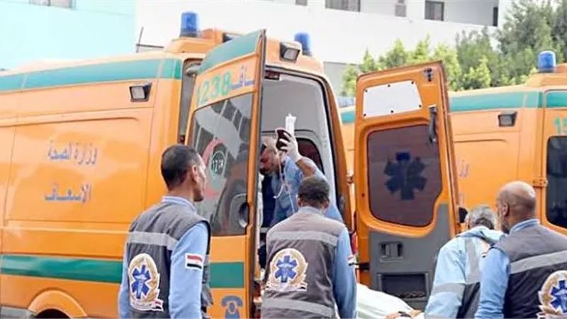 إصابة شخصين إثر وقوع حادث انقلاب موتوسيكل أعلى كوبري دندرة بقنا
