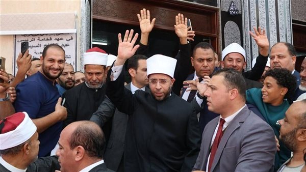 من الإسماعيلية، وزير الأوقاف يدعو إلى اجتماع كلمة المصريين وتماسكهم على قلب رجل واحد