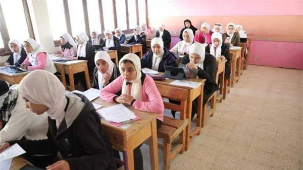 أزمة الإيميل الموحد تشعل غضب أولياء أمور طلاب الشهادة الإعدادية، وهذا آخر موعد للتسجيل