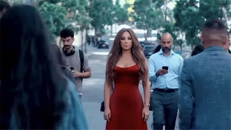 تزامنا مع عيد ميلادها.. إليسا تطرح إعلان ألبومها الجديد (فيديو)