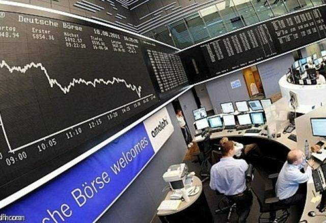 تراجع صفقات الأسهم الأوروبية 20% بالربع الثالث وسط مخاوف السوق
