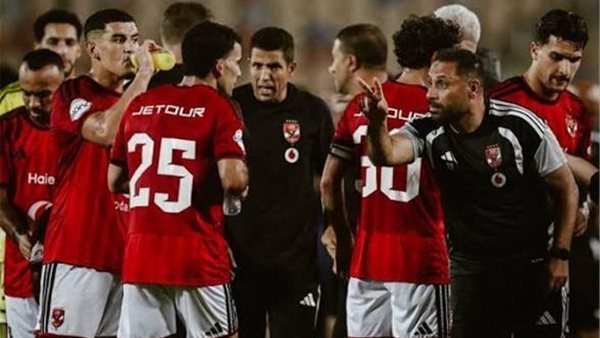 خسارة الأهلي أمام بيراميدز قد تطيح بعموتة.. وعلي ماهر مرشح لخلافته