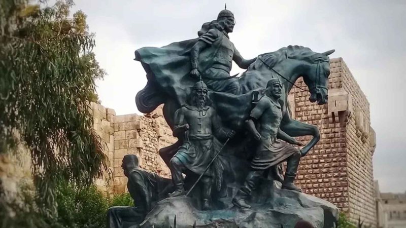 مسؤول لـ”الوطن”: لم نحدد بعد المكان النهائي لنصب القائد صلاح الدين الأيوبي بعد ترميمه