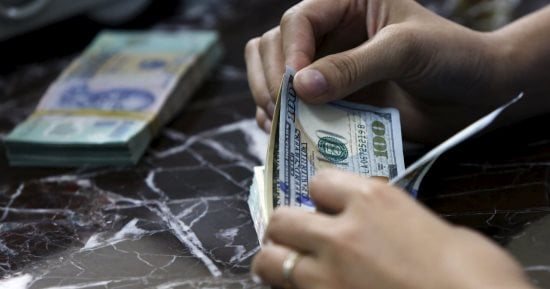 البنك المركزي يعلن سعر الدولار.. اعرف الأسعار في البنوك